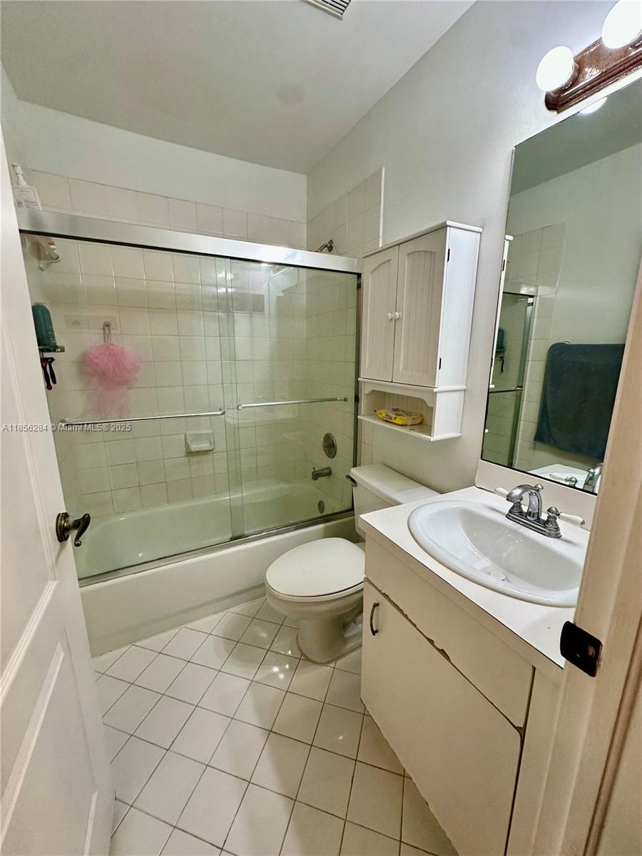 COSTA VERDE SEC 2 - Residential