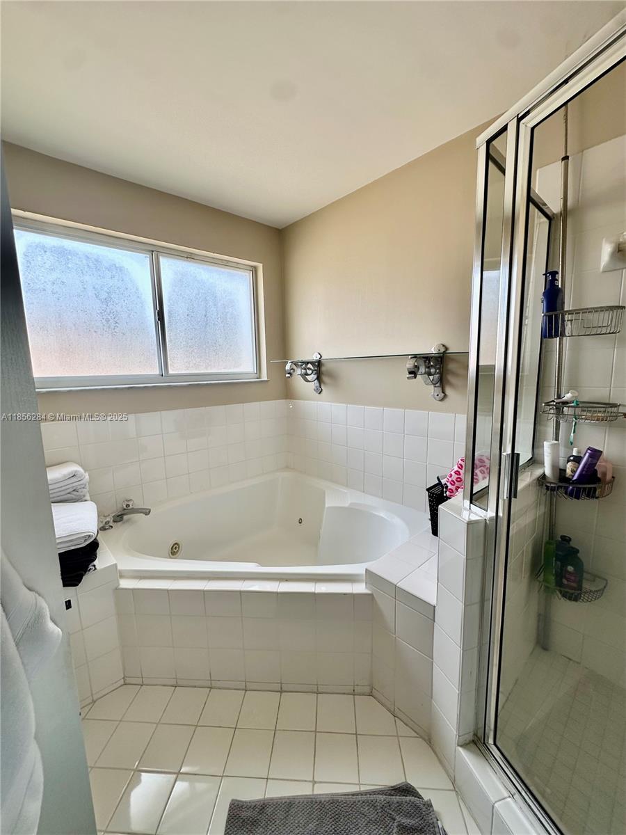 COSTA VERDE SEC 2 - Residential