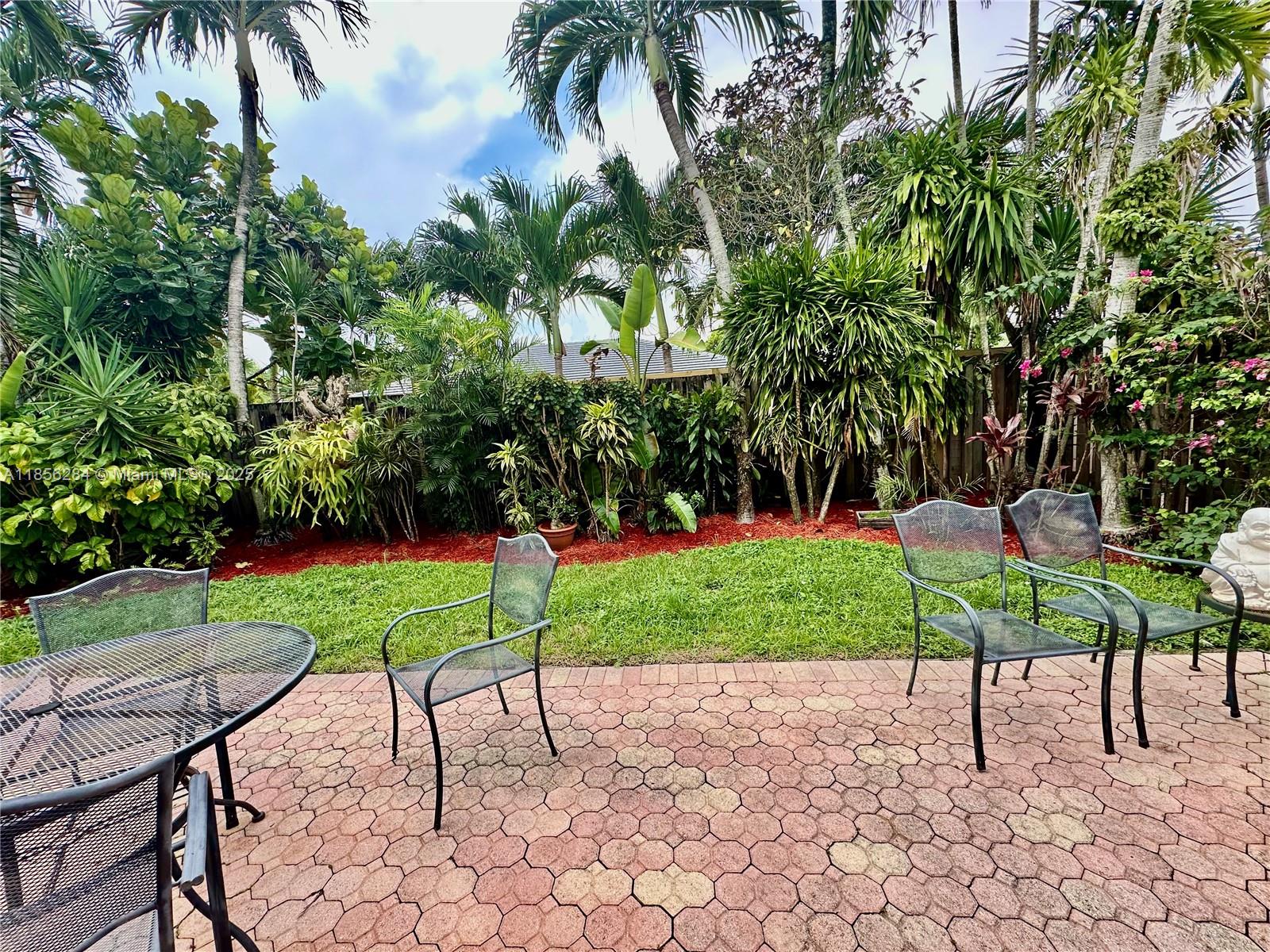 COSTA VERDE SEC 2 - Residential