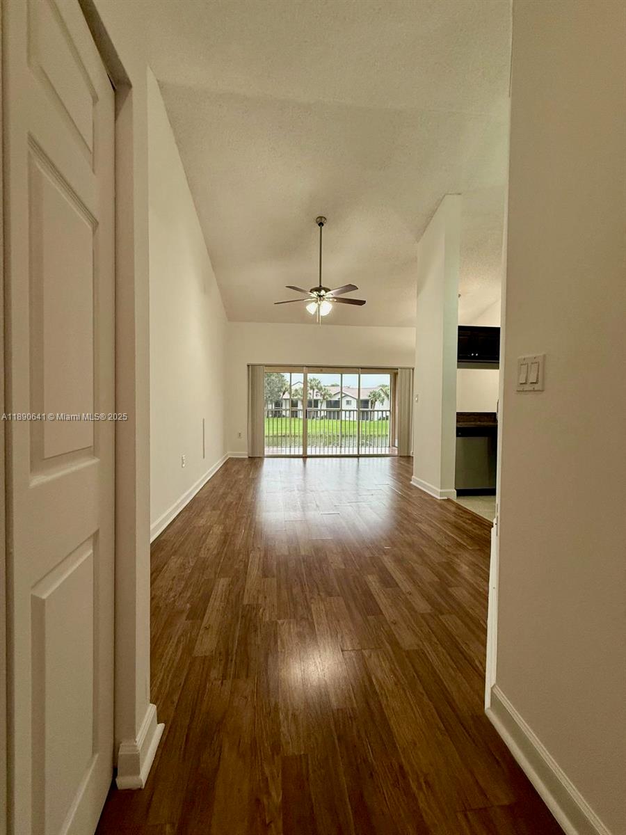 STERLING VILLAGES OF PALM - Residential Lease