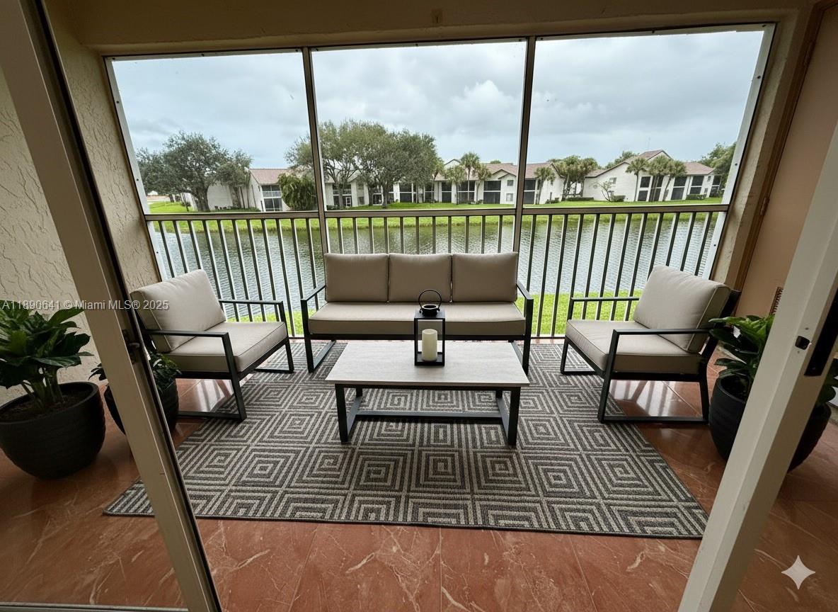 STERLING VILLAGES OF PALM - Residential Lease