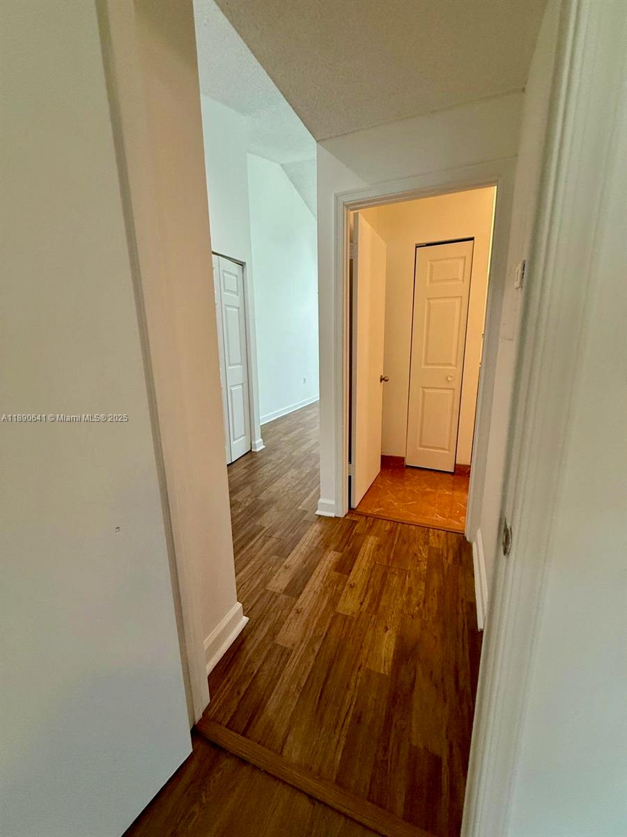 STERLING VILLAGES OF PALM - Residential Lease