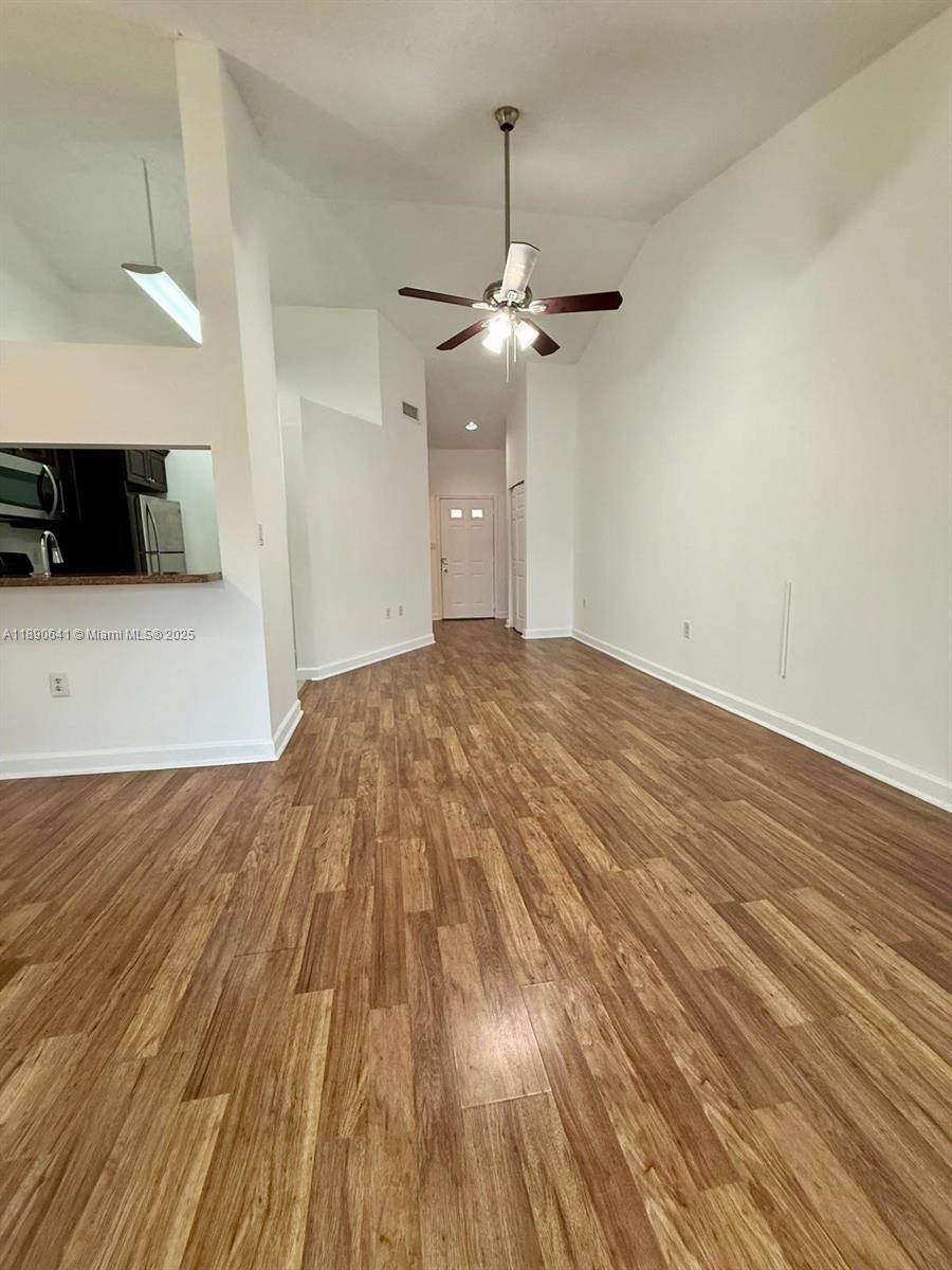 STERLING VILLAGES OF PALM - Residential Lease