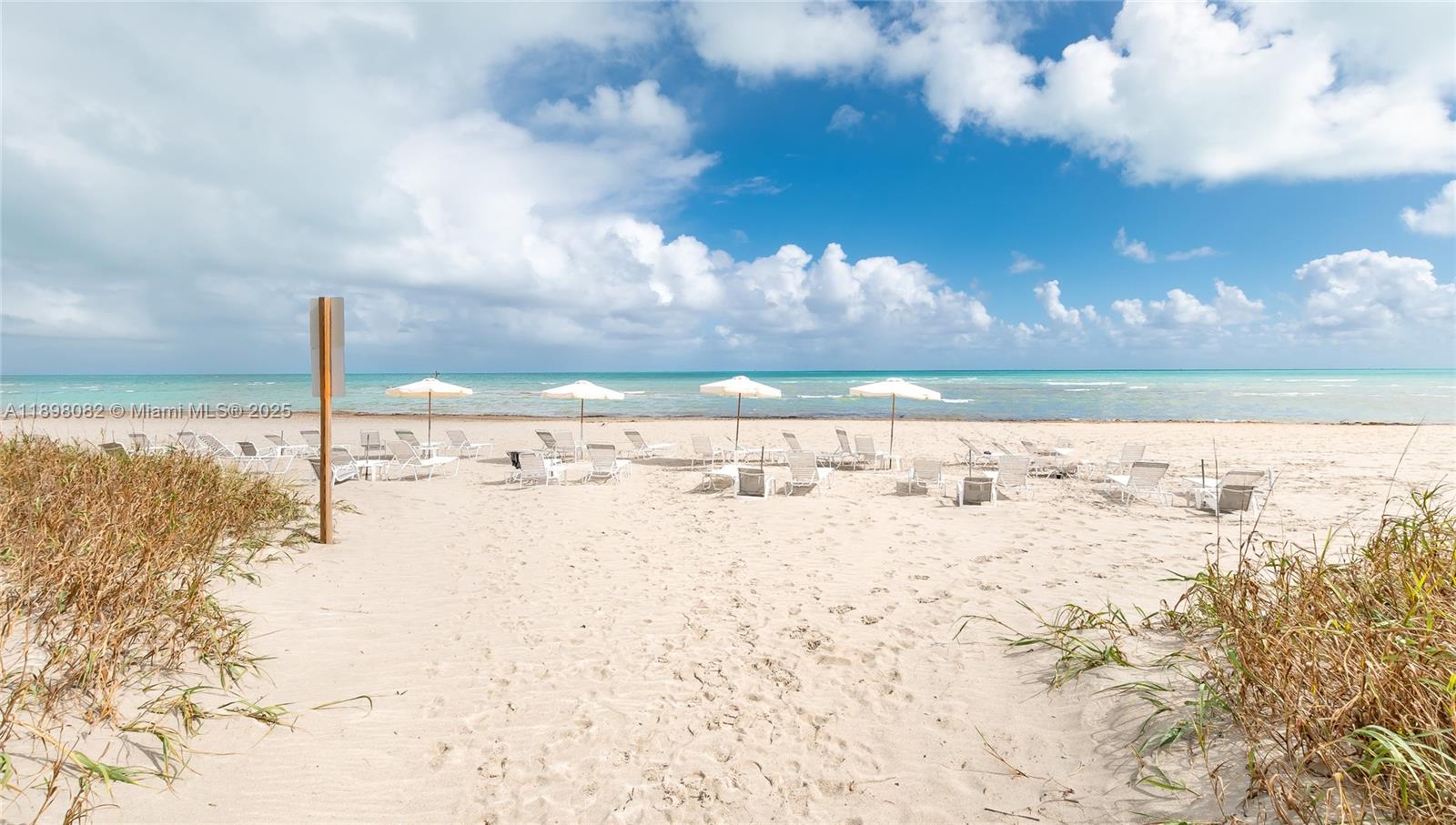 COMMODORE CLUB SOUTH COND - Residential Lease