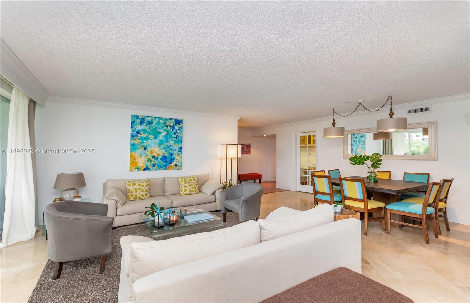 199 Ocean Lane Dr 305
