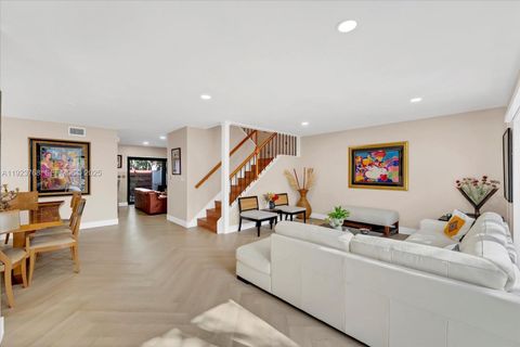 3013 Willow Ln 260 Hollywood FL 33021