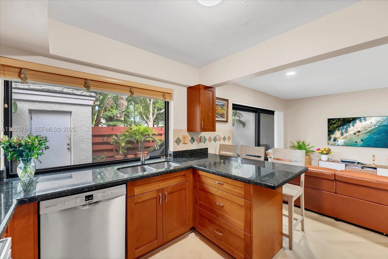 FAMILY TOWNHOUSES OF THE - Residential