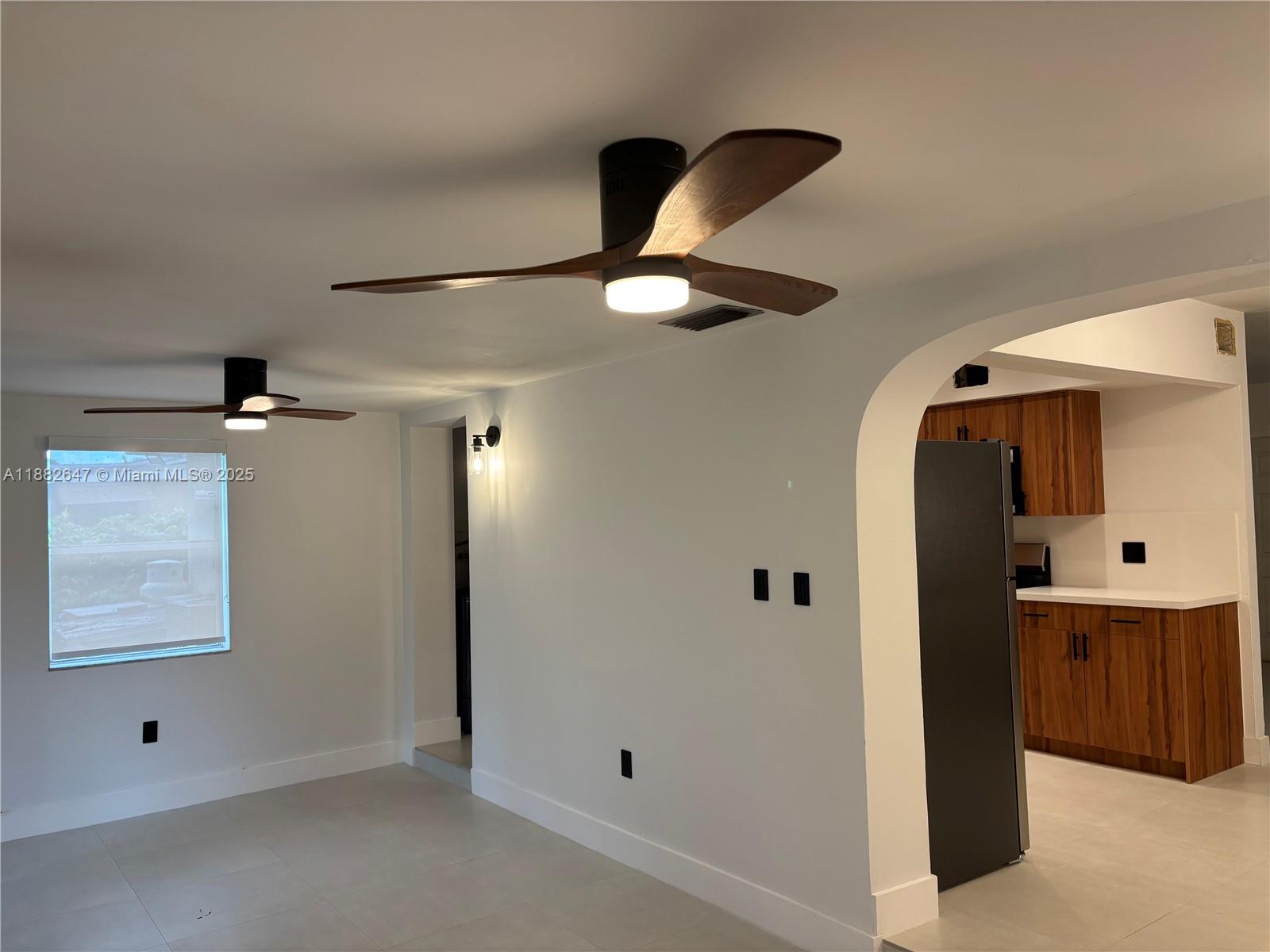 MIAMI GARDENS MANOR SEC 3 - Residential Lease