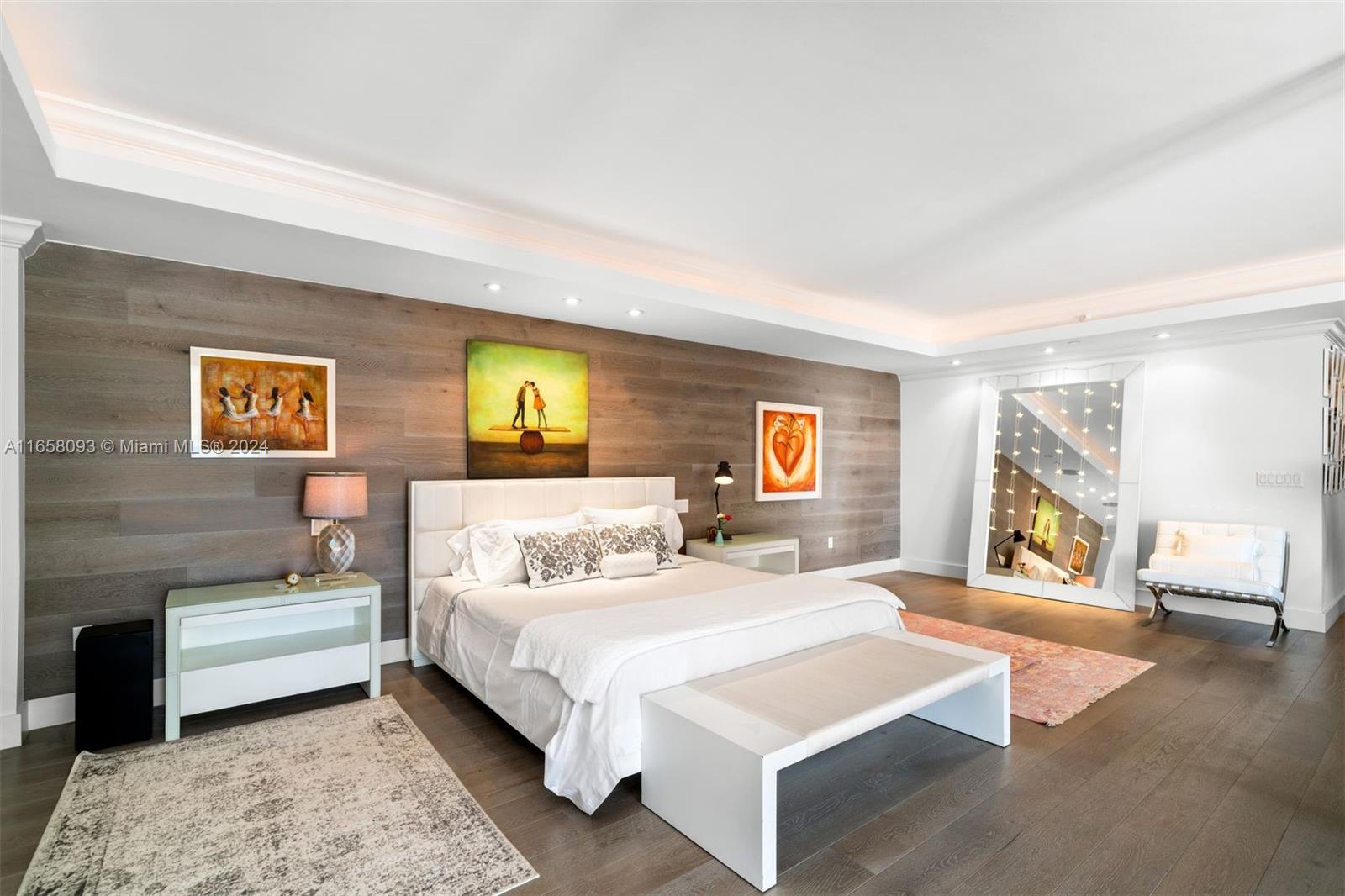 GRAND BAY RESIDENCES COND - Residential