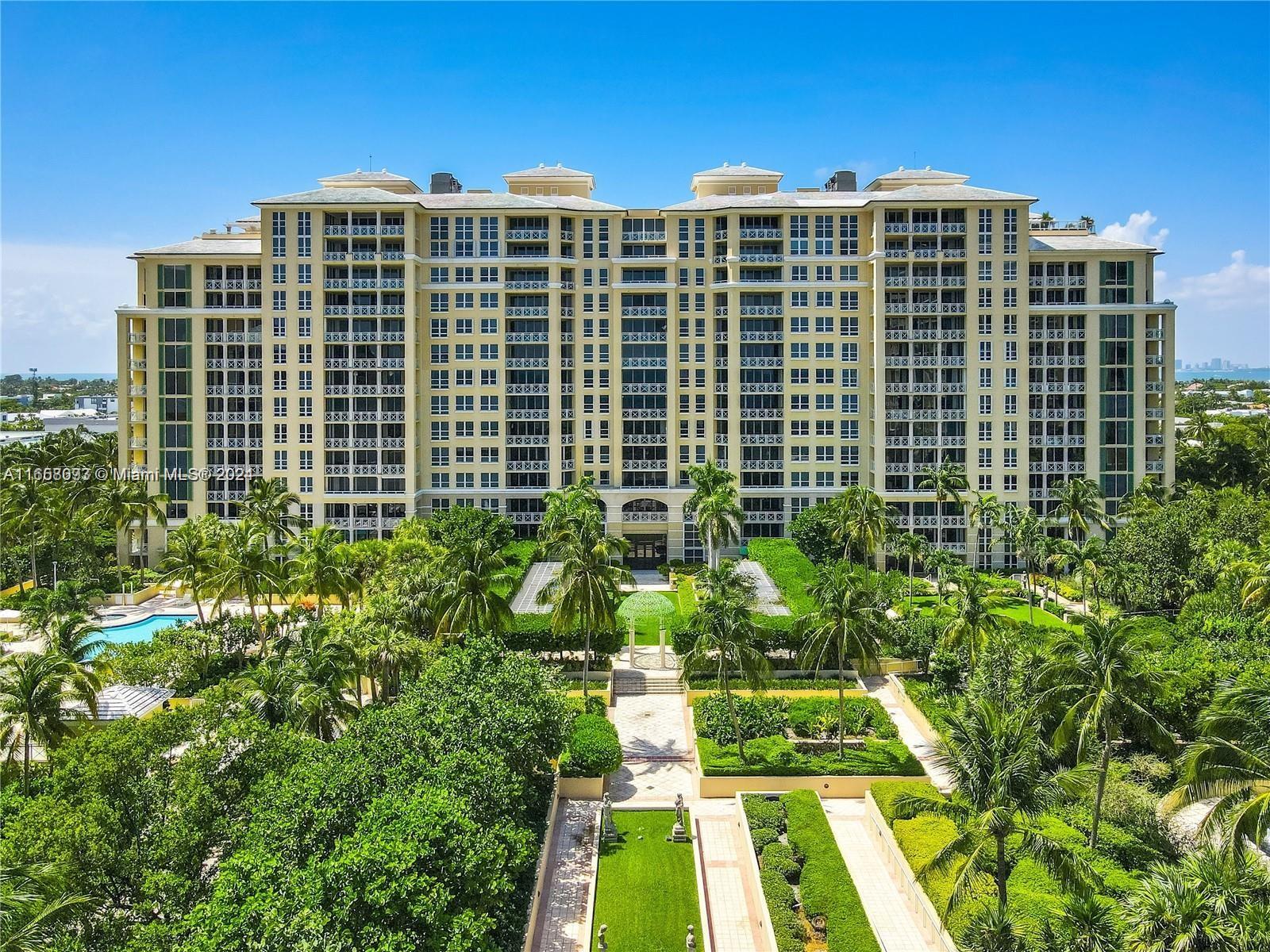GRAND BAY RESIDENCES COND - Residential