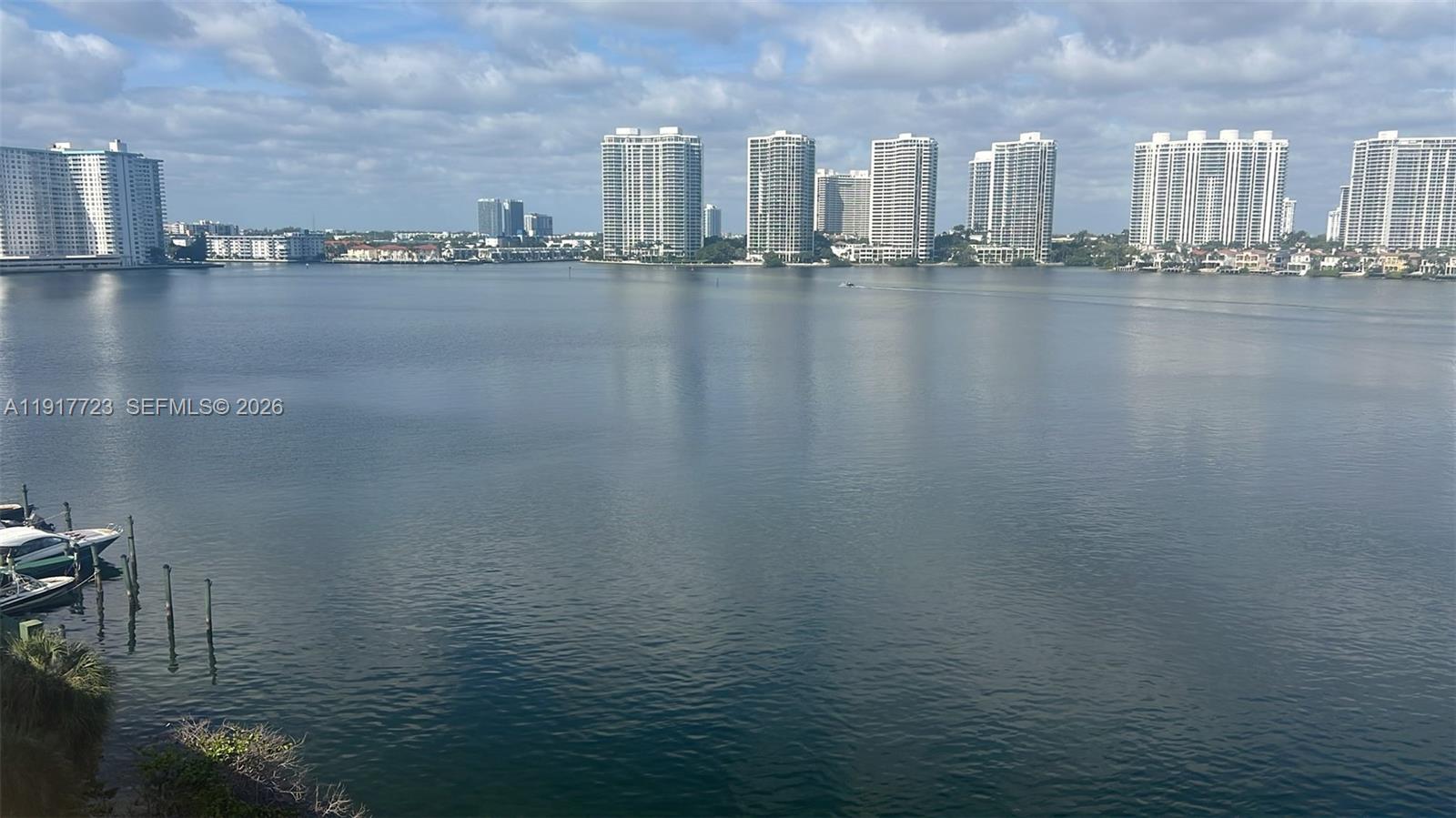 BAY HOUSE TOWER CONDO - Residential