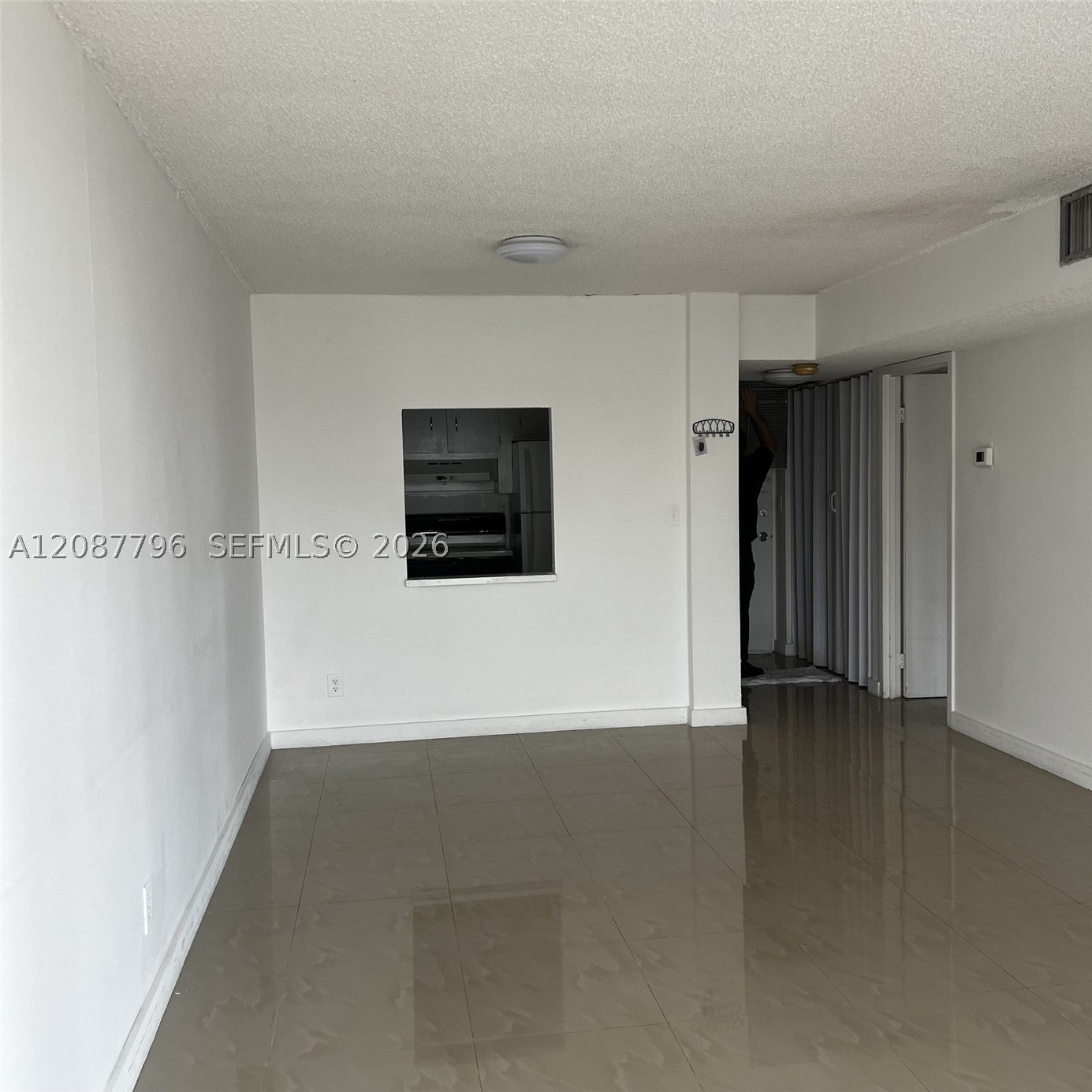 200 172nd St 504