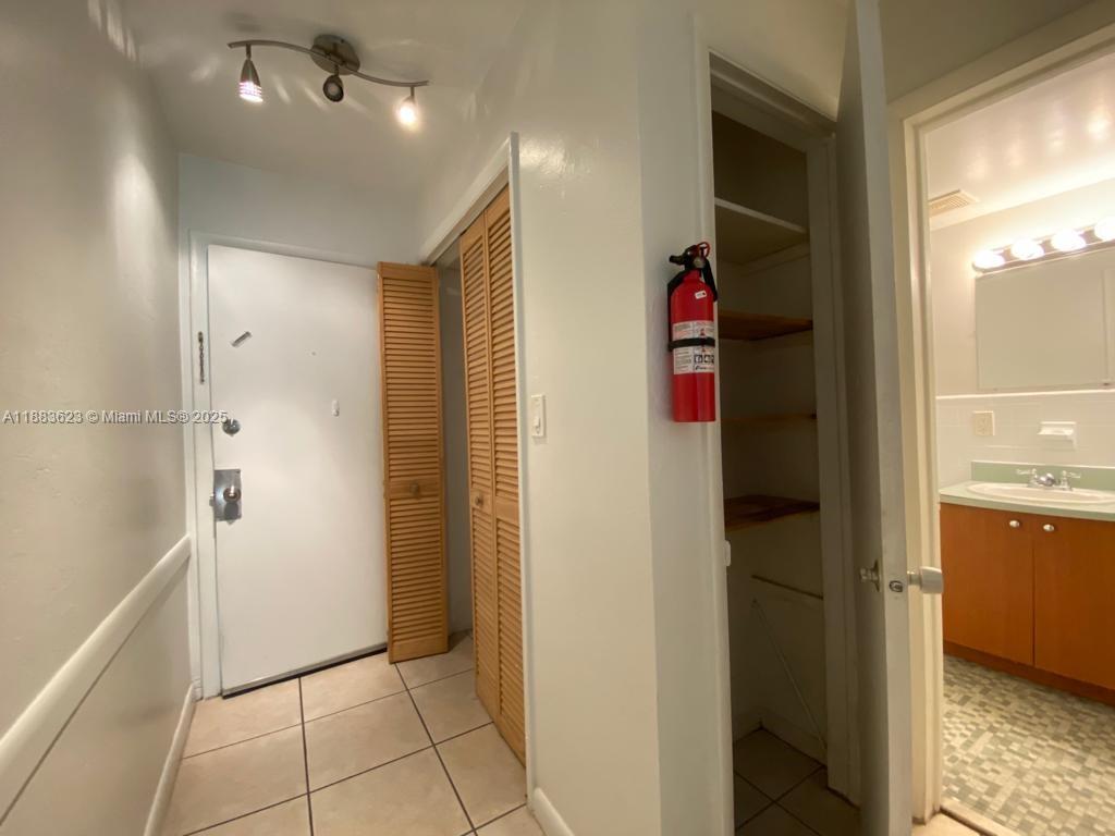BELLA MAJORCA CONDO - Residential Lease