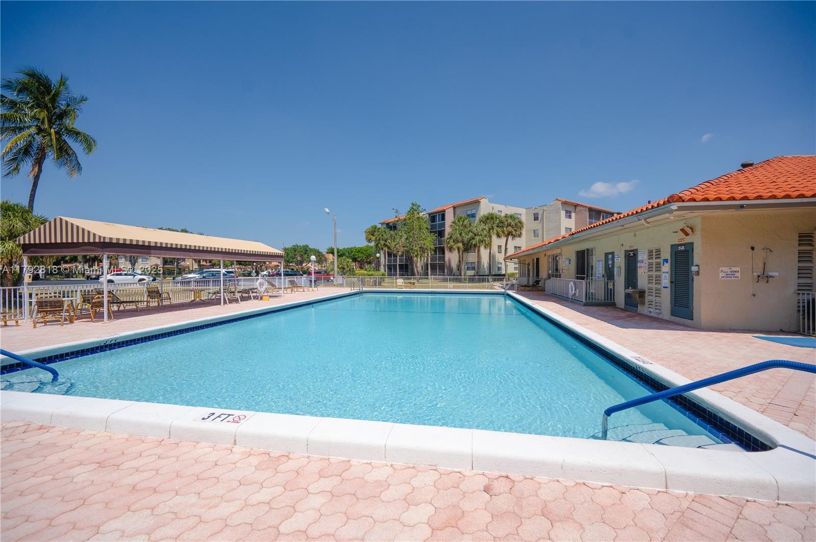 COURTYARDS OF BROWARD CON - Residential