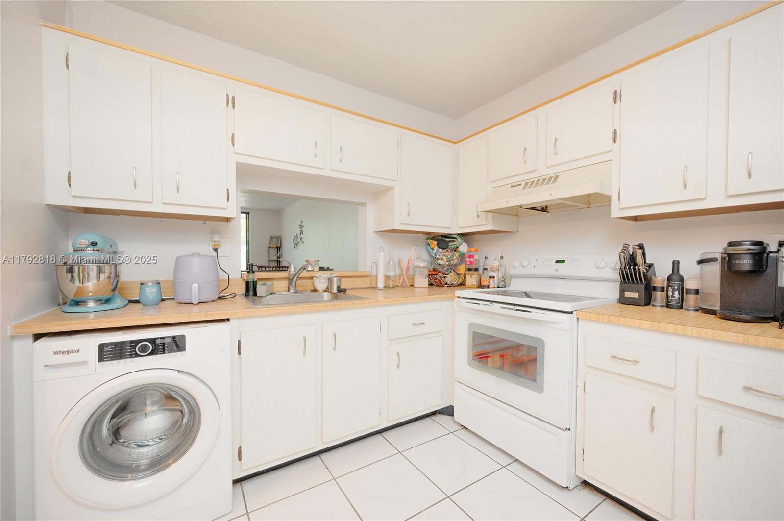 COURTYARDS OF BROWARD CON - Residential