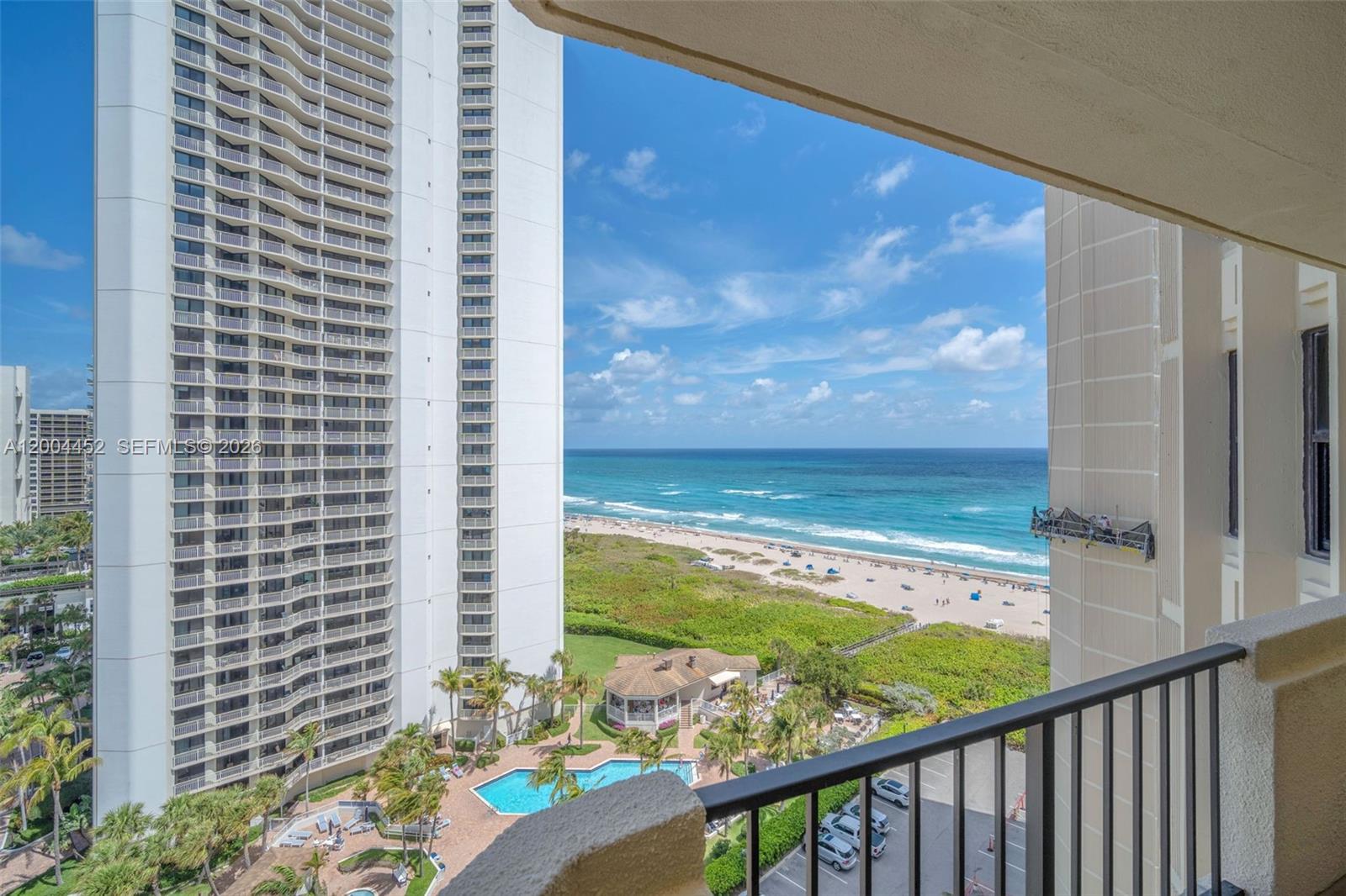 PHOENIX TOWERS CONDO - Residential