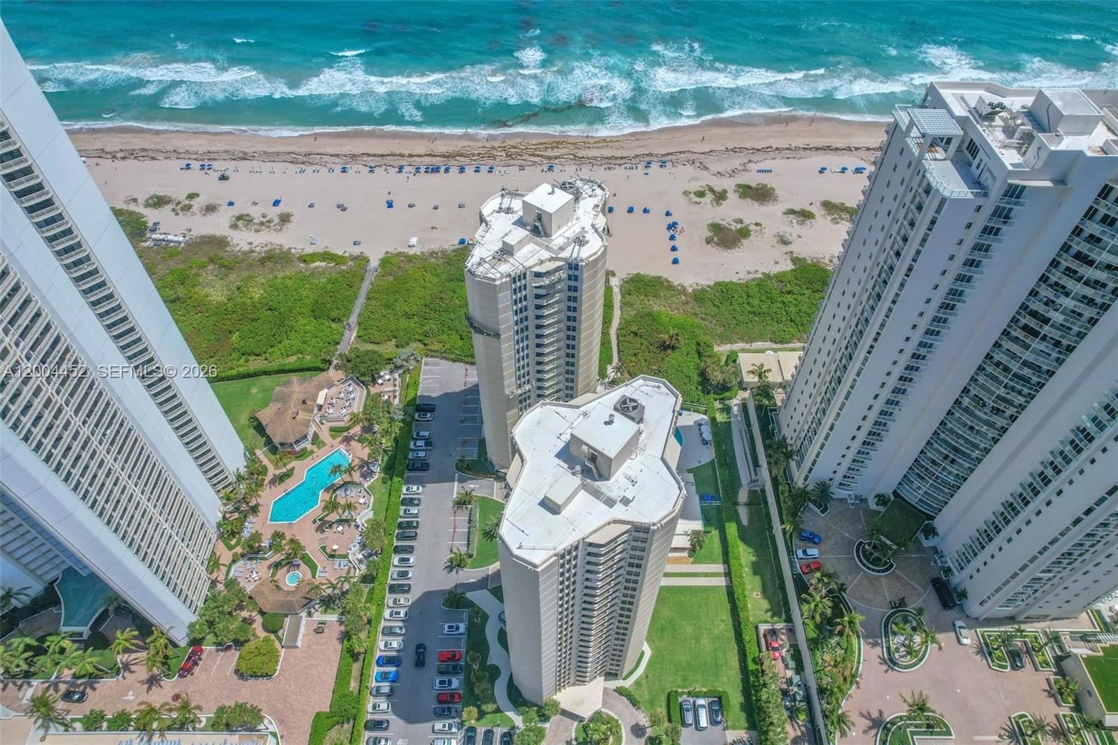 PHOENIX TOWERS CONDO - Residential