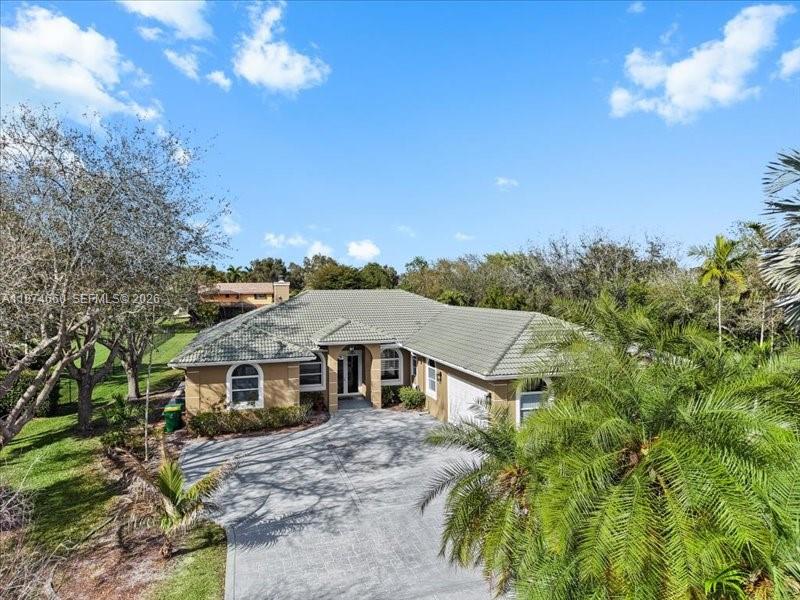 ESTATES OF HIDDEN ACRES - Residential