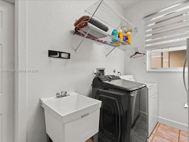 ESTATES OF HIDDEN ACRES - Residential