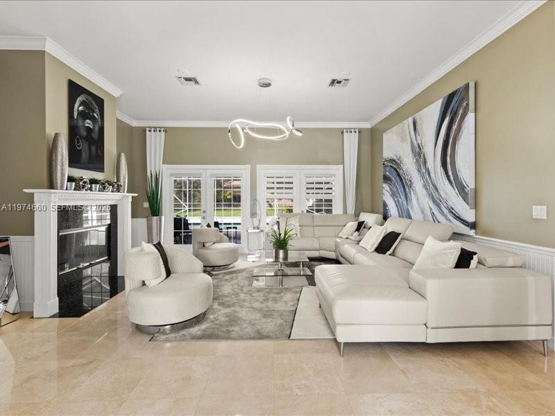 ESTATES OF HIDDEN ACRES - Residential