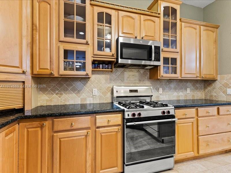 ESTATES OF HIDDEN ACRES - Residential