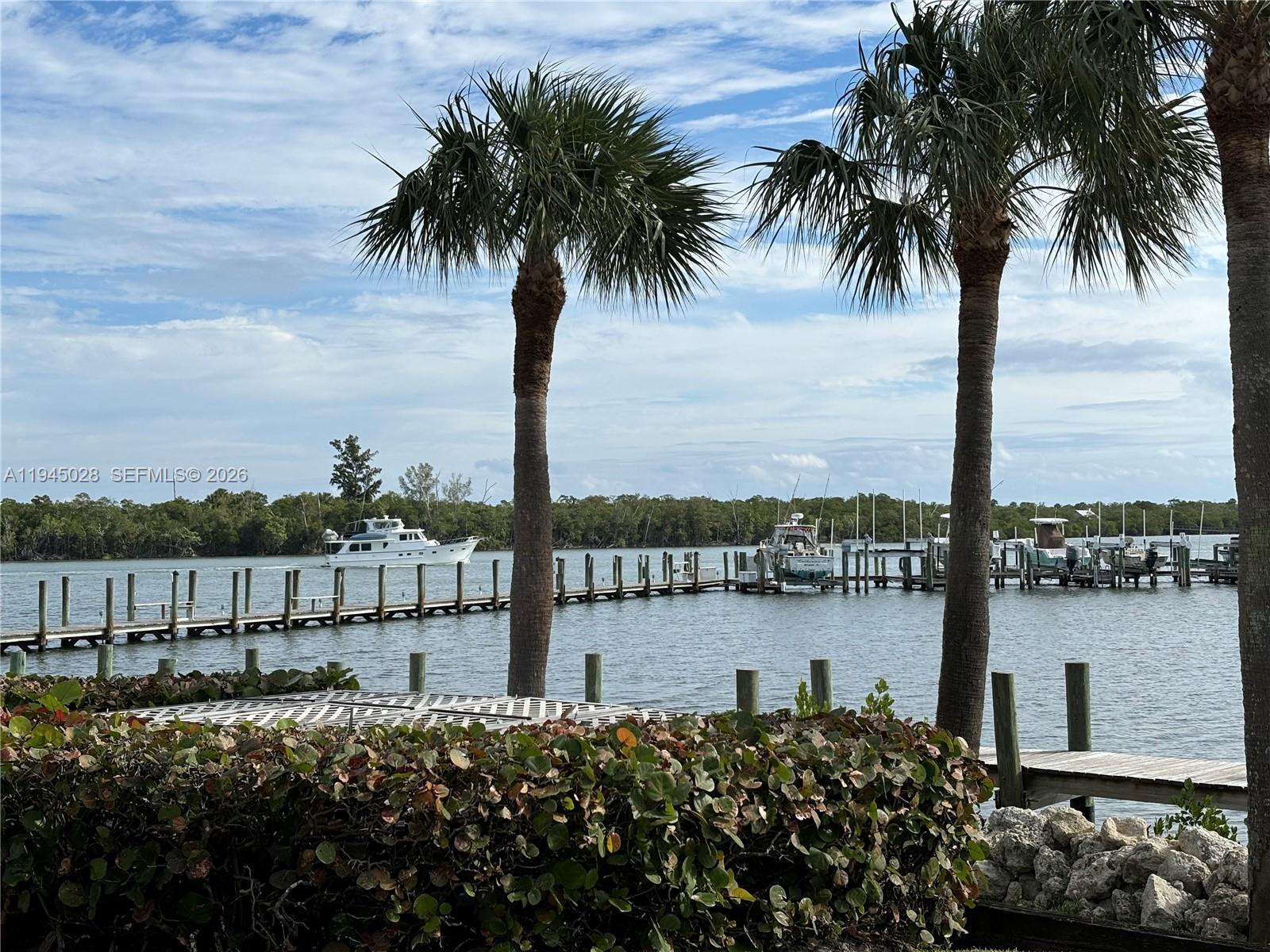 HANSONS LANDING CONDO - Residential