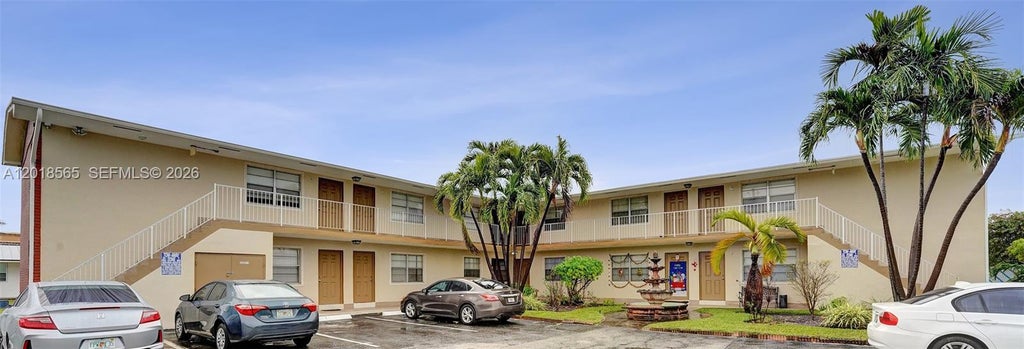 Photo of 111 SE 4th Ave #8, Hallandale Beach, FL 33009 (MLS # A12018565)