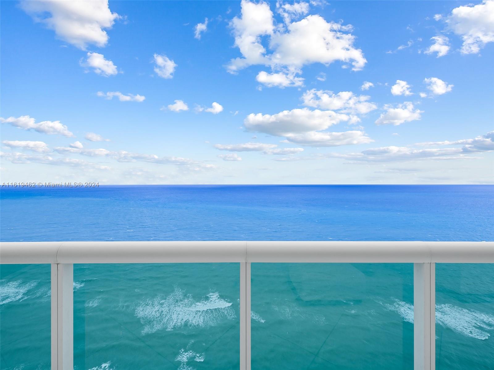 2711 HOLLYWOOD BEACH COND - Residential