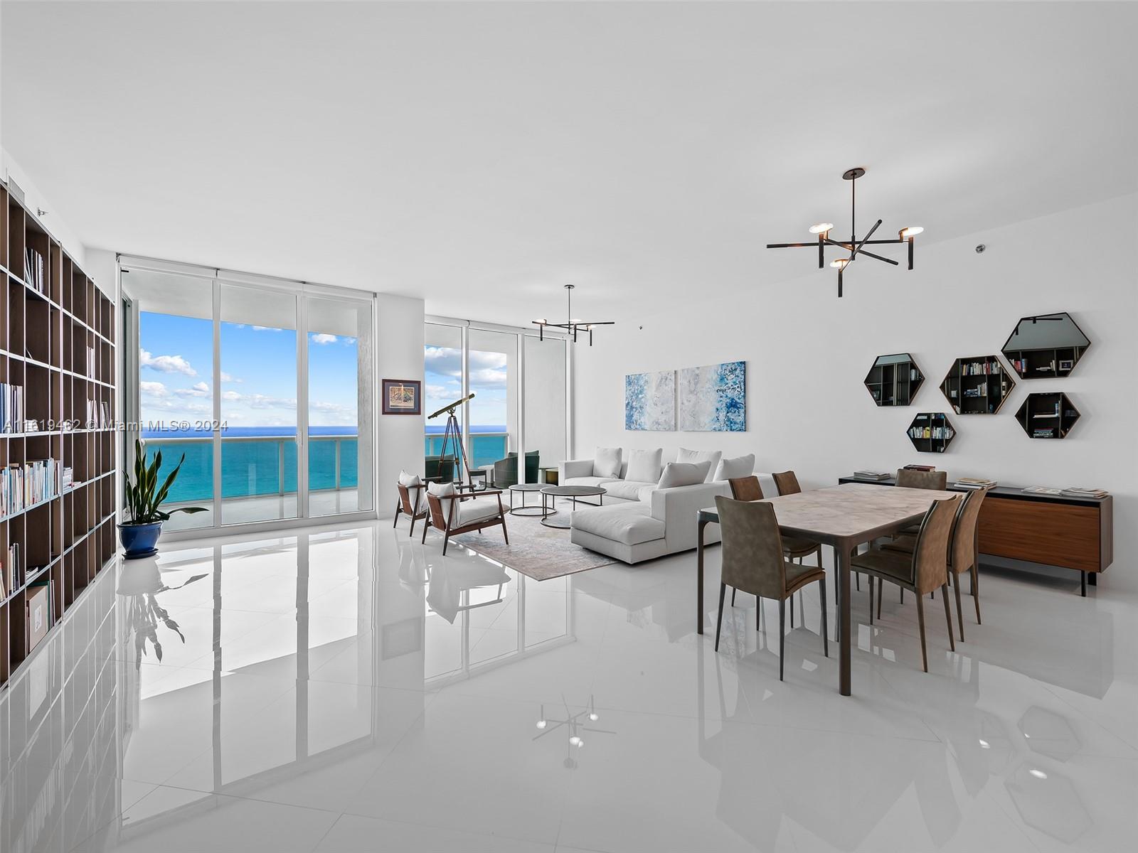 2711 HOLLYWOOD BEACH COND - Residential