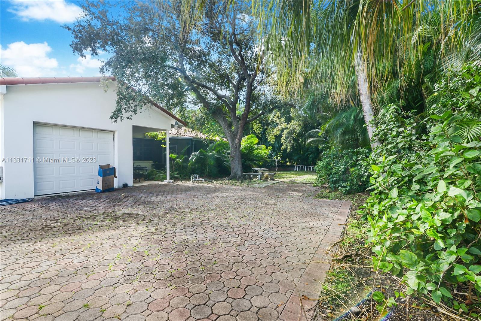 BAL HARBOUR RESIDENTIAL S - Residential