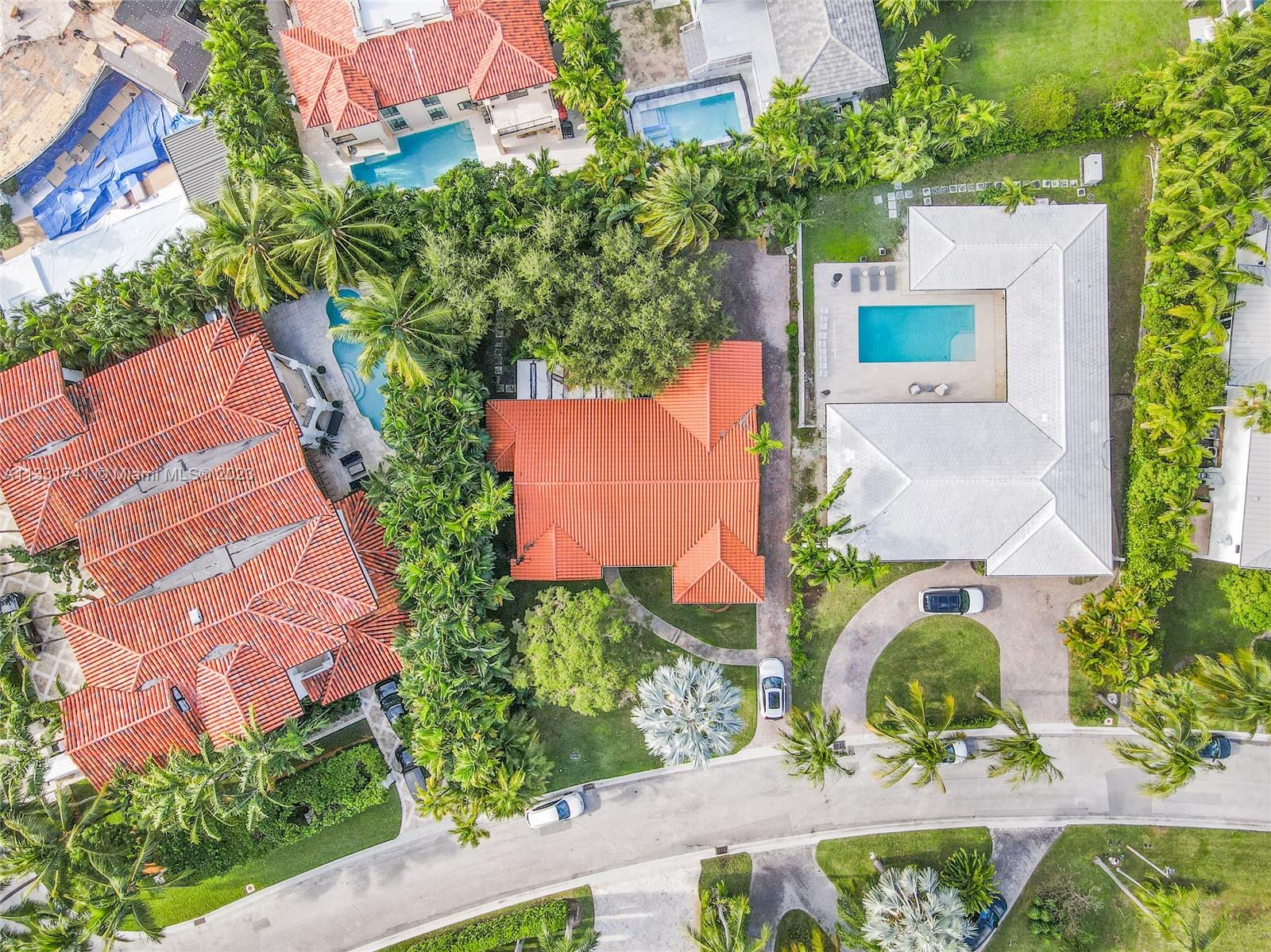 BAL HARBOUR RESIDENTIAL S - Residential