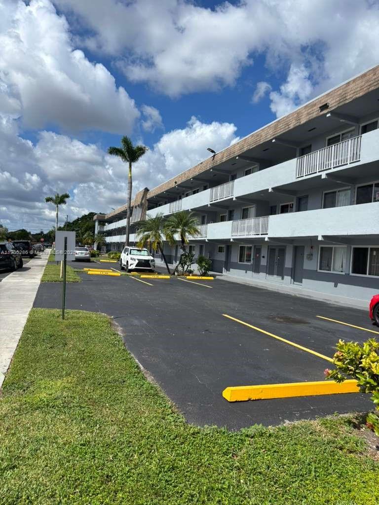 AGUA DULCE CONDO - Residential