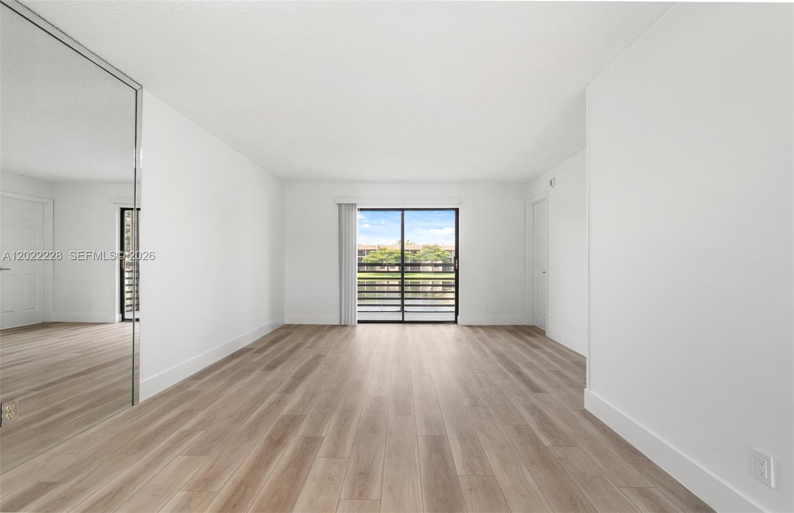 View photos, virtual tours, details... 10130 Sunrise Lakes Blvd 210