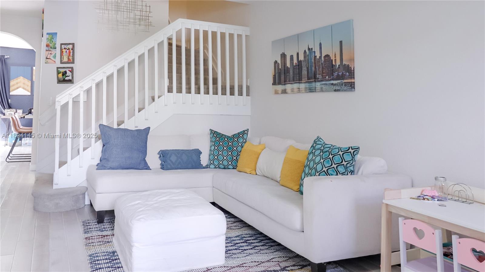 View photos, virtual tours, details... 3364 W 90th St