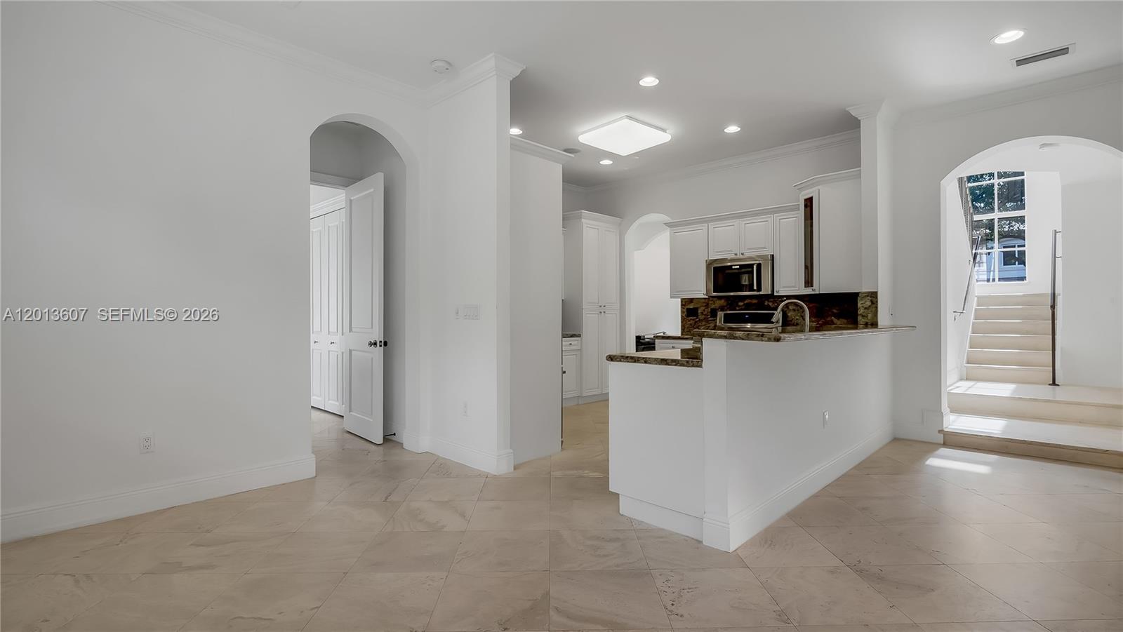 ROYAL OAKS FRANCESCA - Residential
