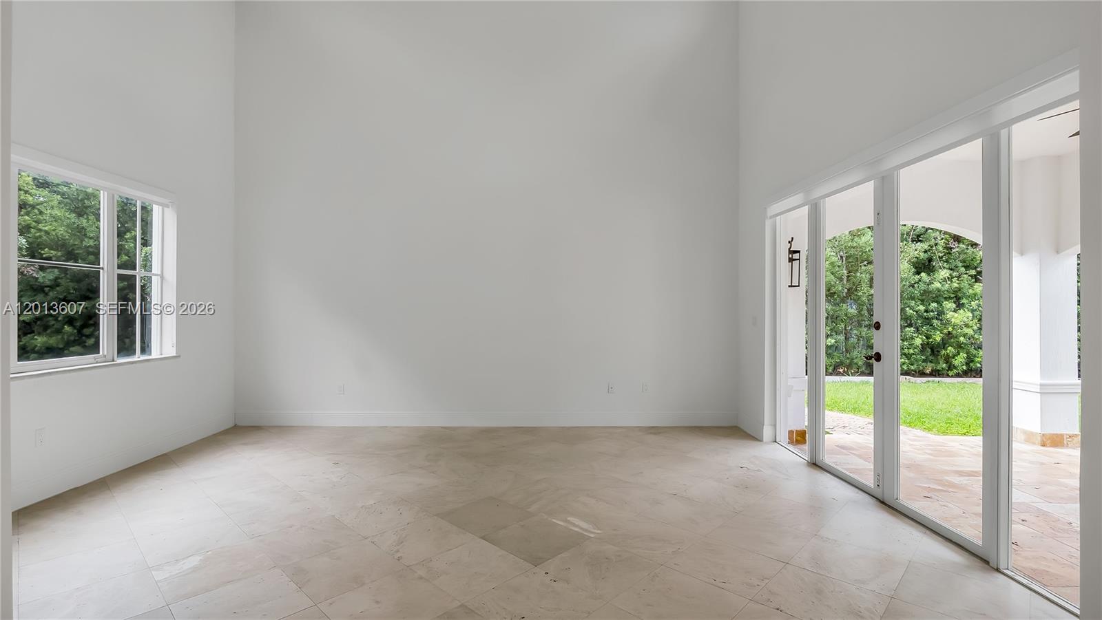 ROYAL OAKS FRANCESCA - Residential