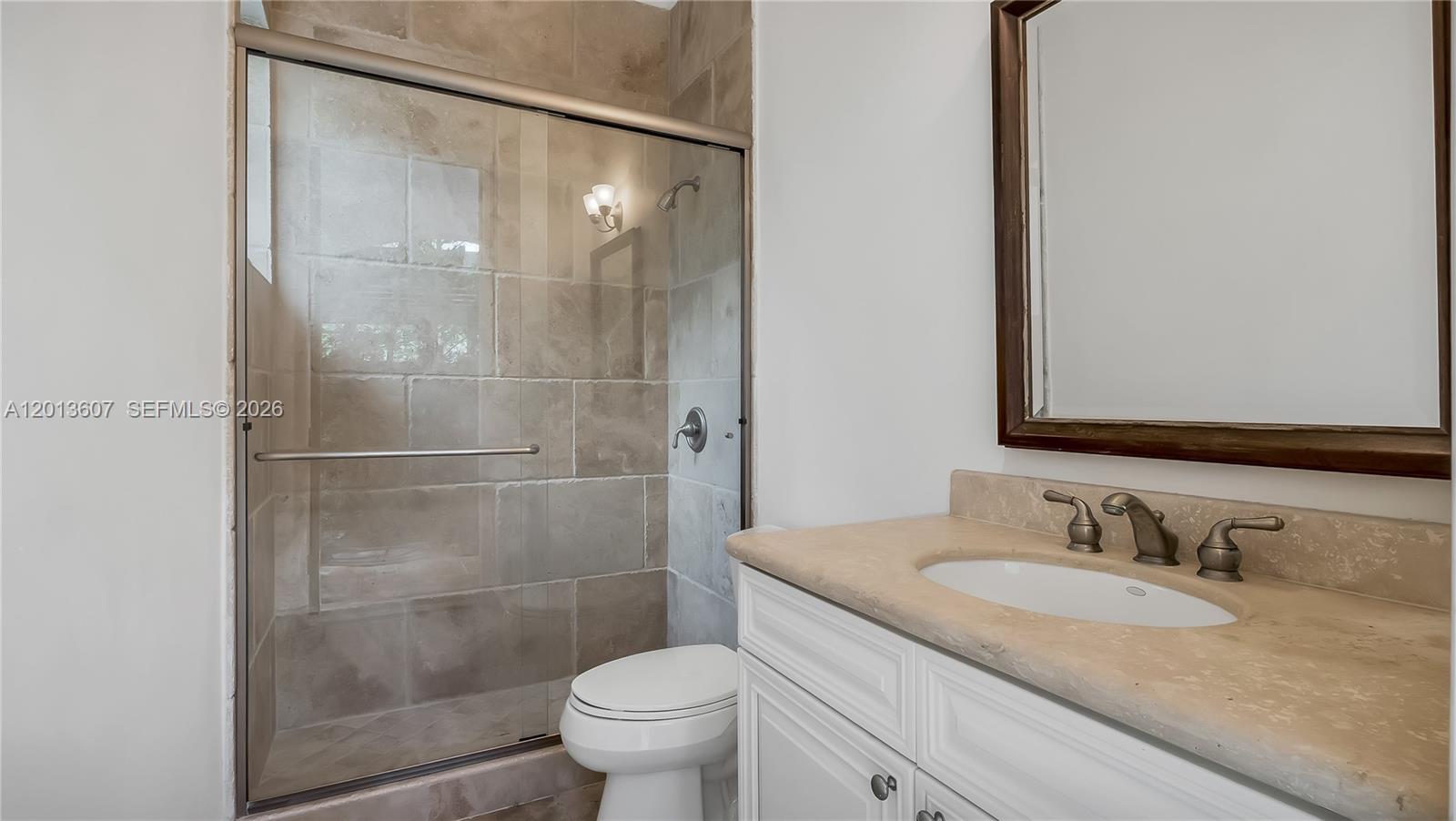 ROYAL OAKS FRANCESCA - Residential