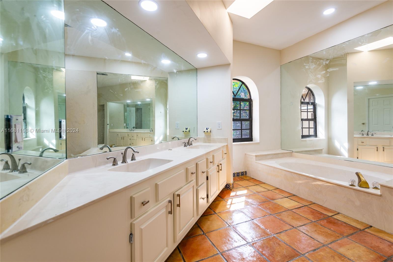 CARAVELLE - Residential