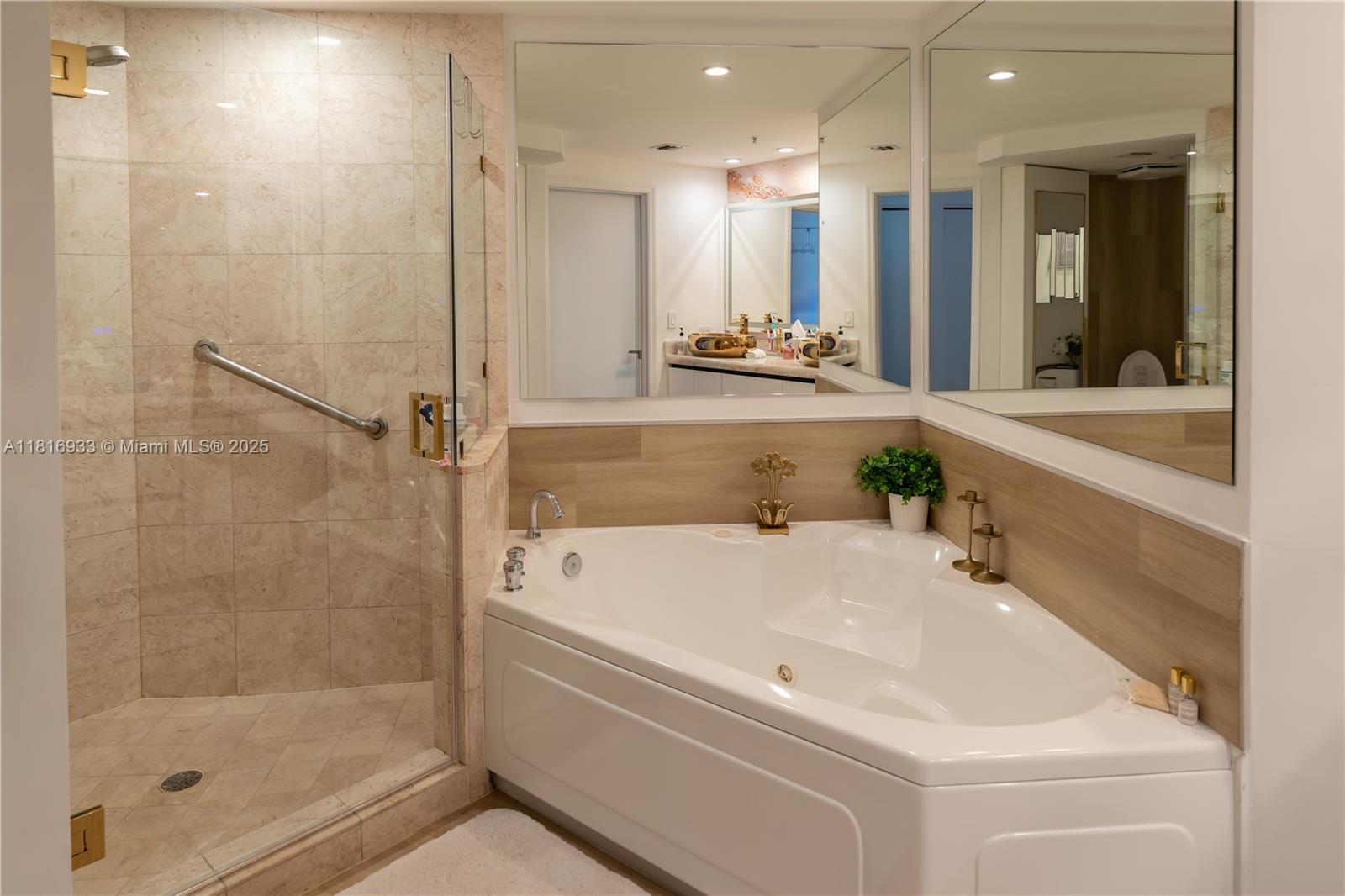 THREE TEQUESTA POINT COND - Residential Lease