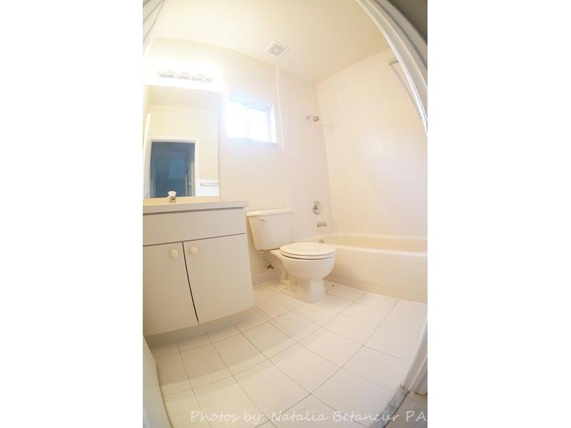 MIRENS PLACE - Residential Lease