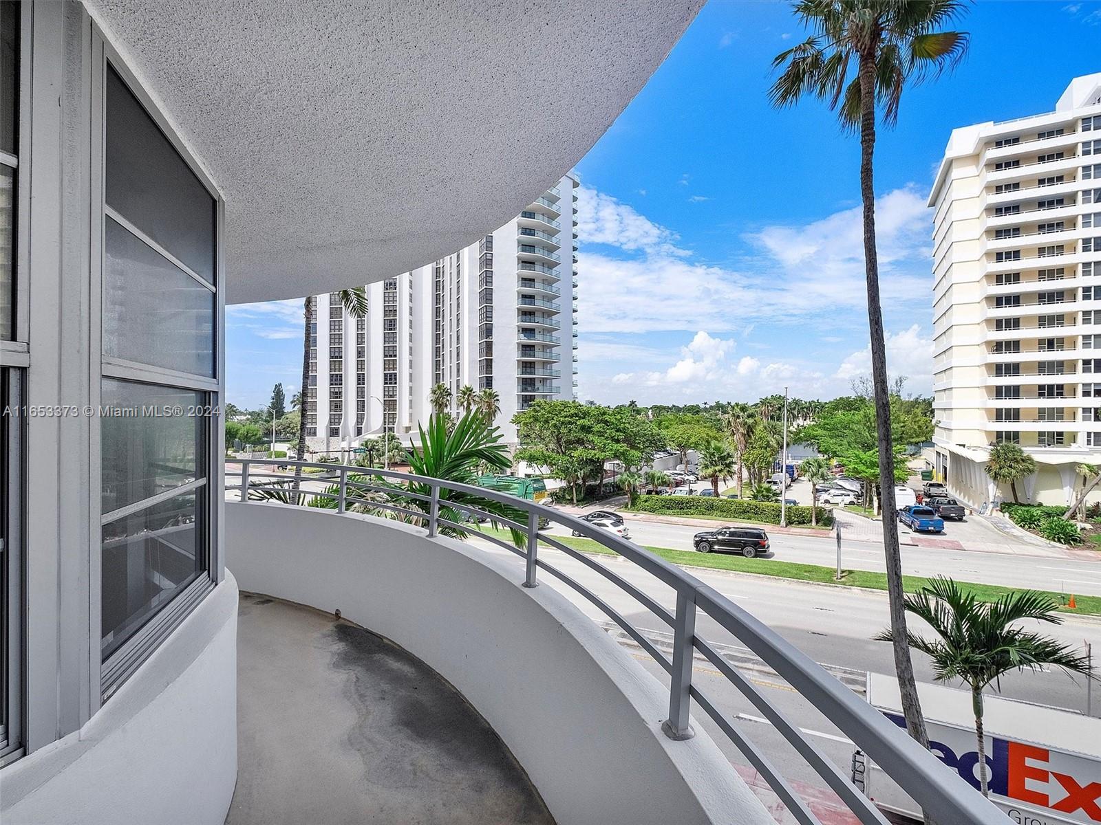 Property for Sale at 5555 Collins Ave 4S, Miami Beach, Miami-Dade County, Florida - Bedrooms: 1 
Bathrooms: 1  - $325,000