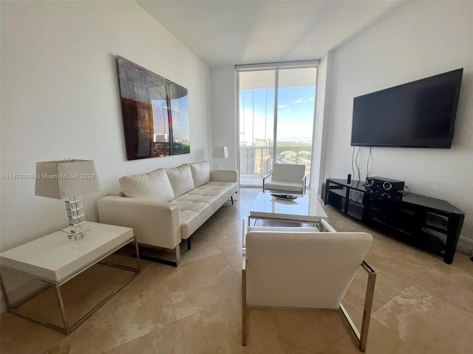 TDR TOWER I CONDO - Residential