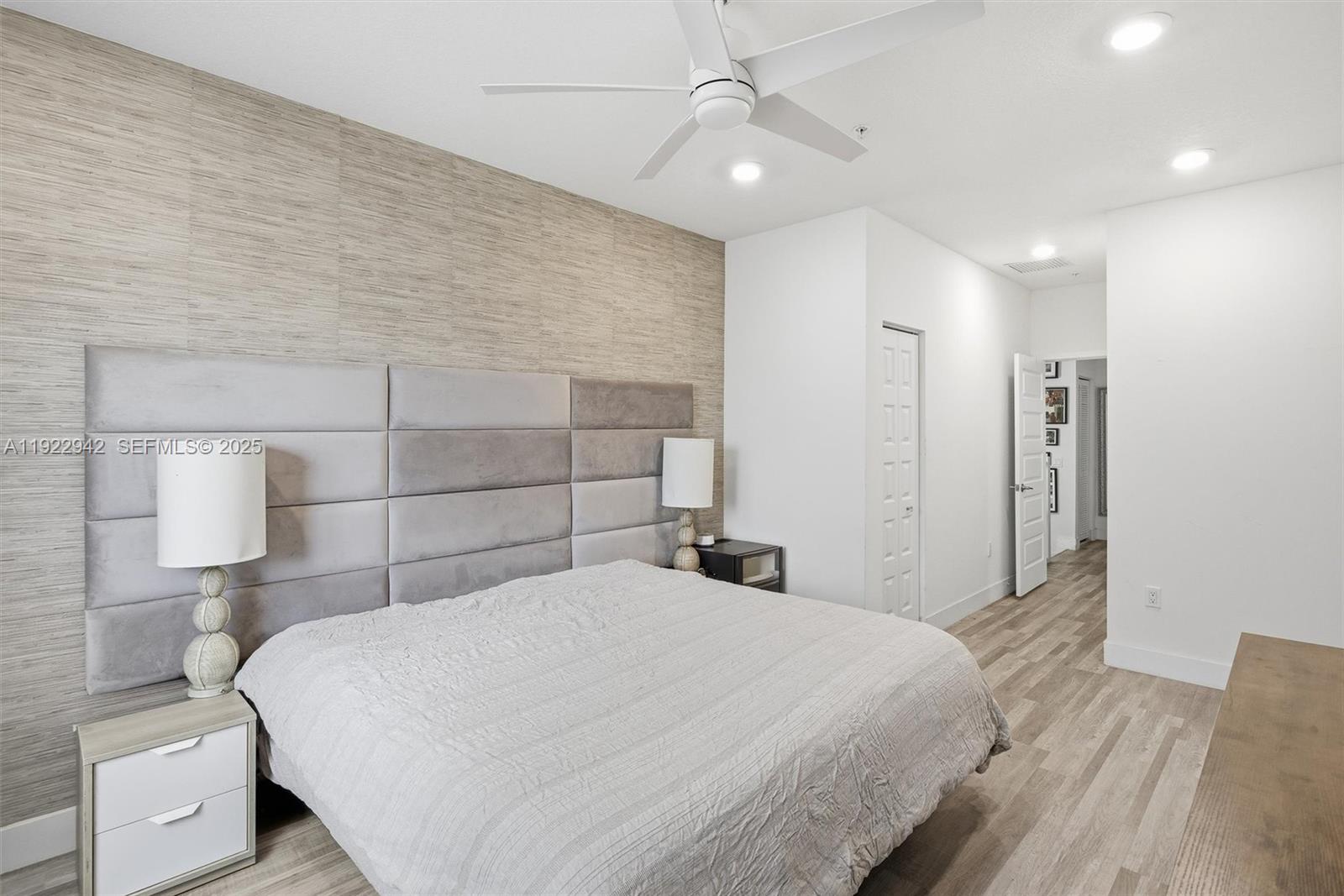 LANDMARK AT DORAL CONDO N - Residential