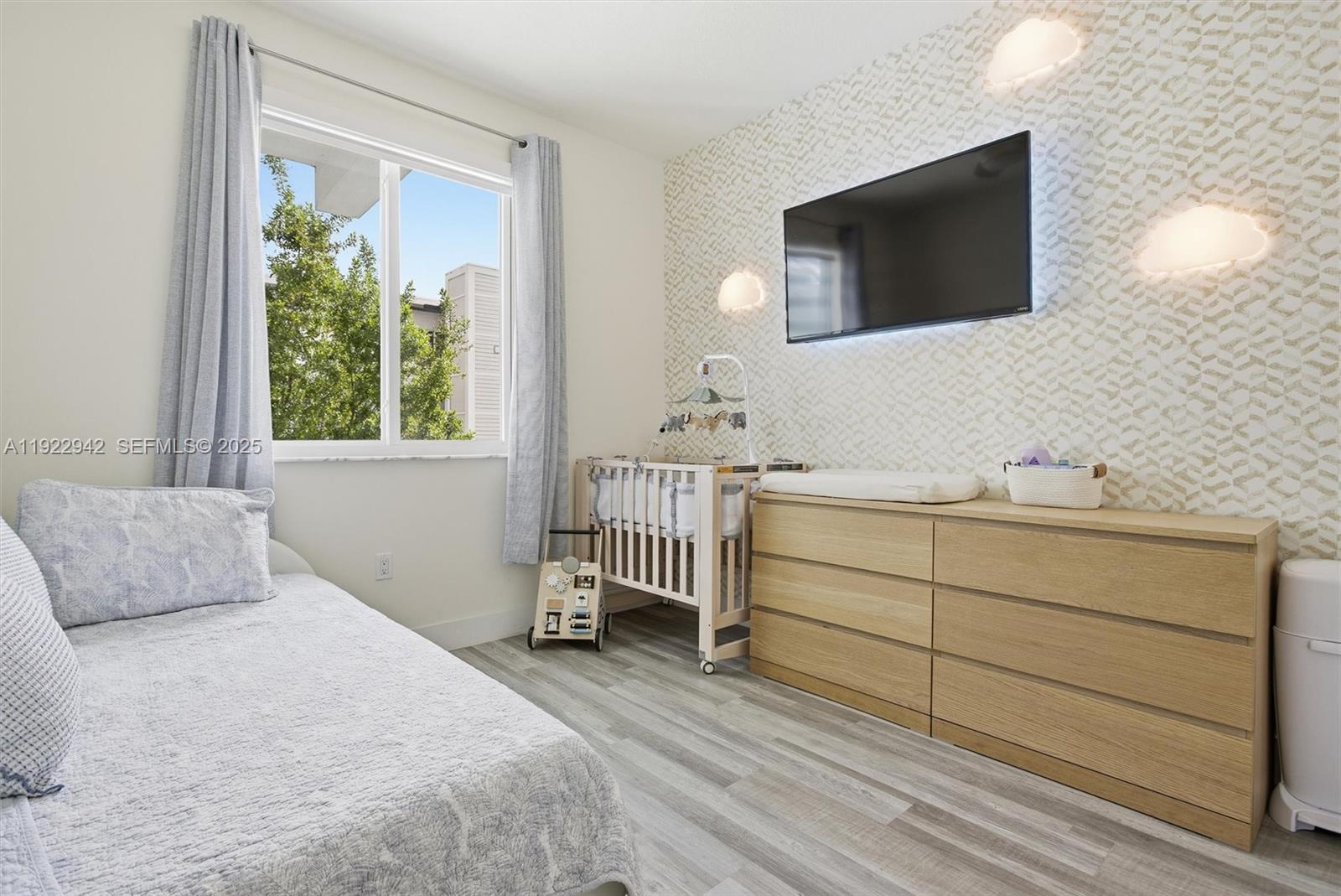 LANDMARK AT DORAL CONDO N - Residential