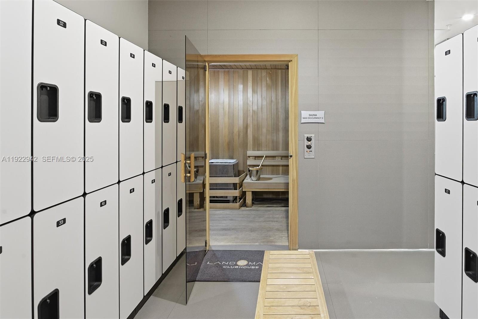 LANDMARK AT DORAL CONDO N - Residential