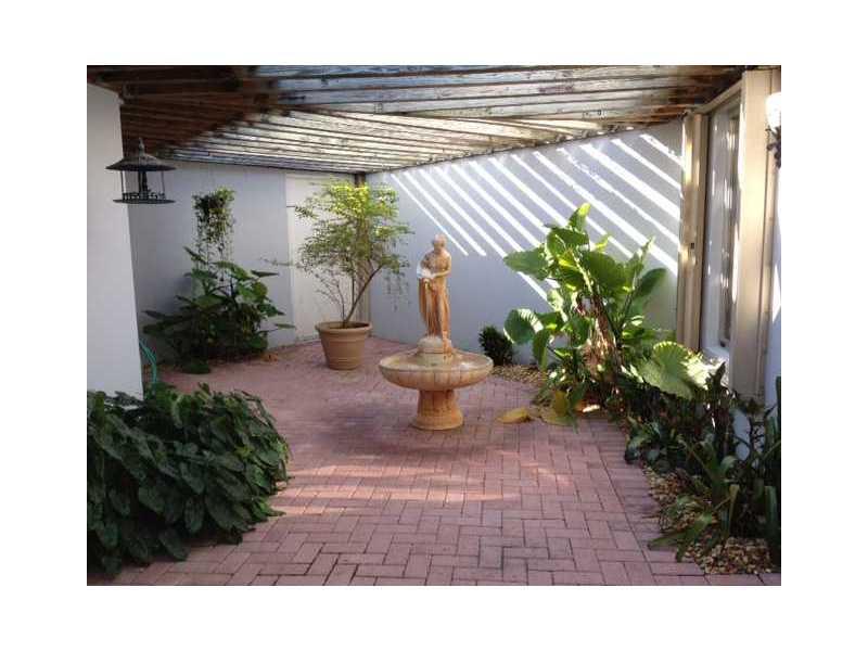 CAPE FLORIDA SUB SEC 3 - Residential