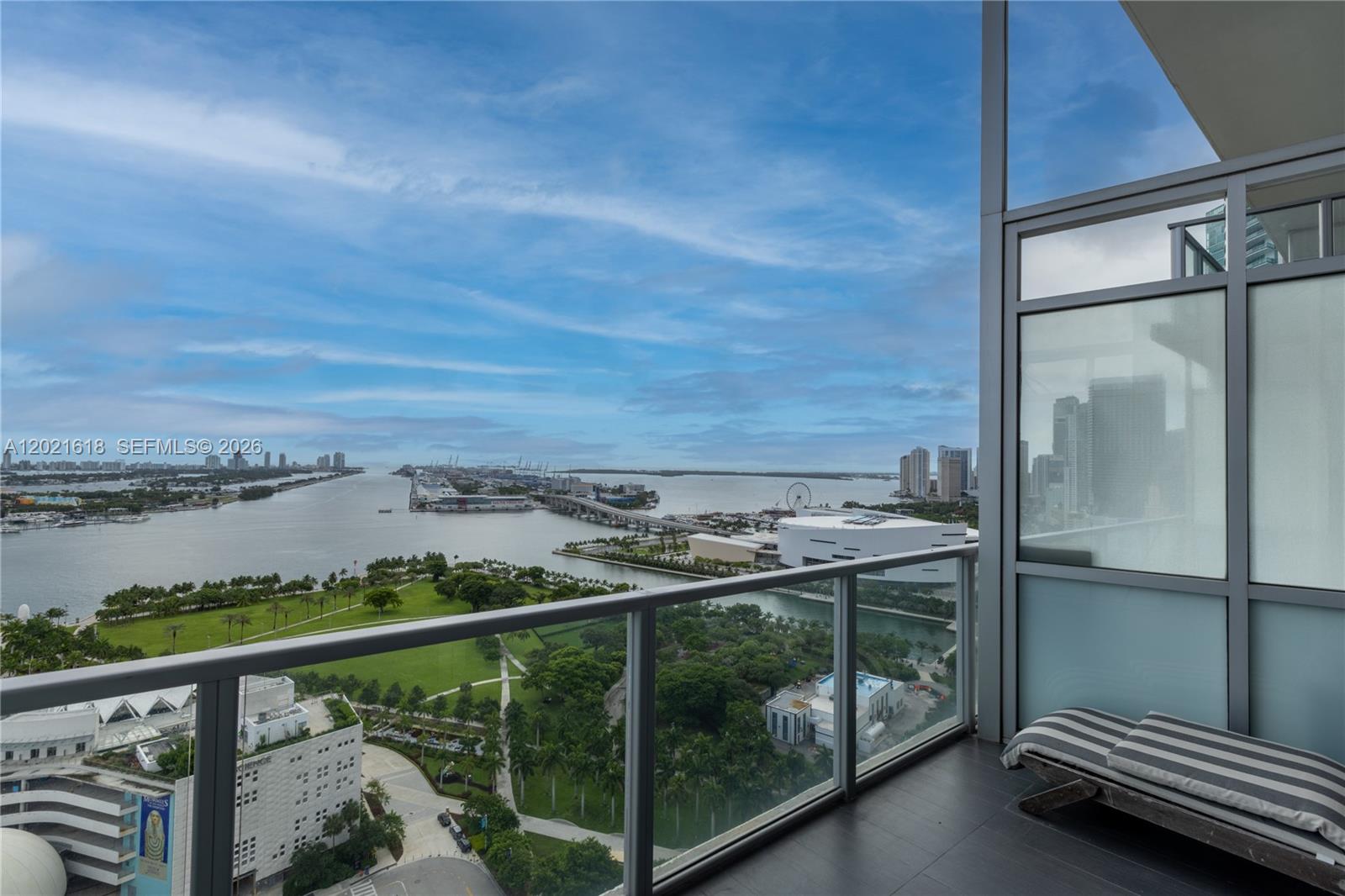 MARQUIS CONDO - Residential