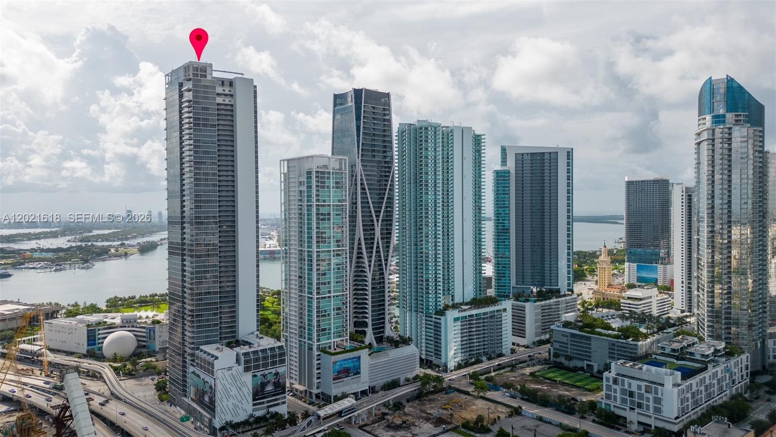 MARQUIS CONDO - Residential