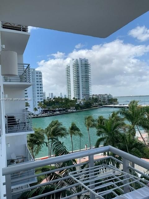 1450 Lincoln Rd 604 Miami Beach FL 33139