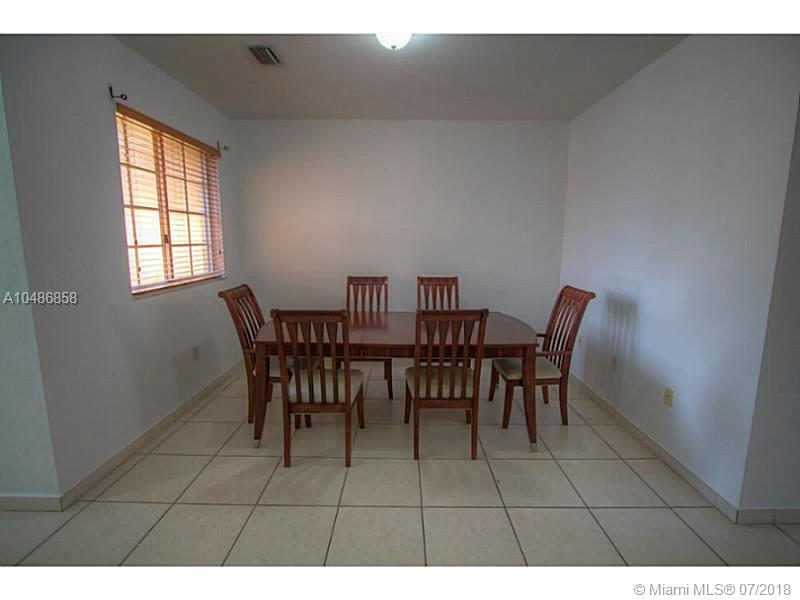 Lilandia Estates Condo - Residential